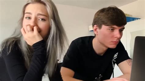Laptop Cuck / ( ͡° ͜ʖ ͡°) Edition .